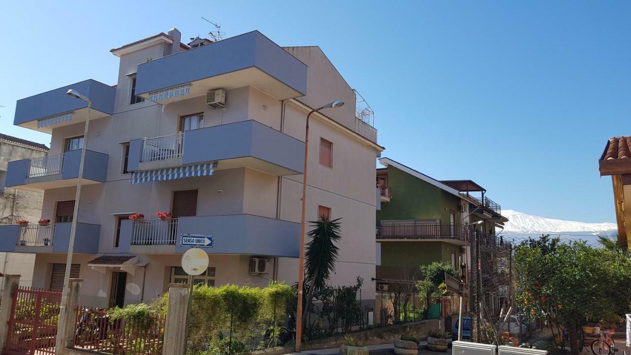 B&B Mimosa Giardini Naxos Exterior foto